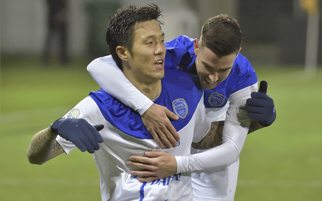 开云体育-热那亚老牌球员状态回勇，球队士气高涨(八一足球队著名前锋)  第1张